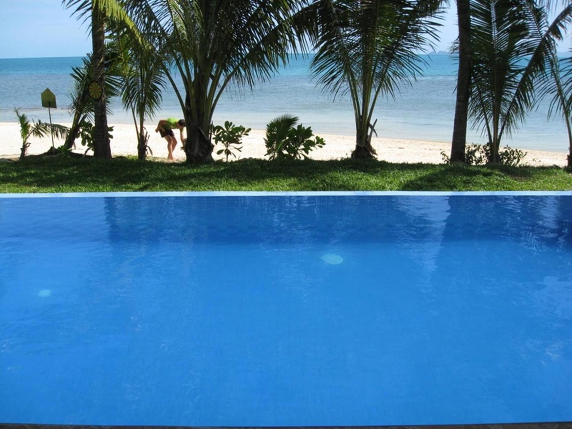 Beachfront Oasis With Private Pool And Jacuzzi On Samuis Bang Por